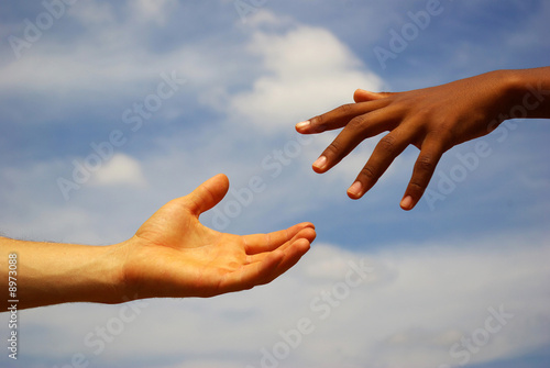 helping hand with the sky background © Pakhnyushchyy
