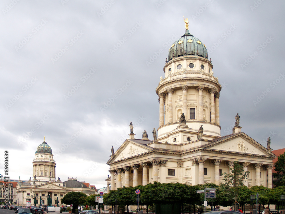 Obraz premium Gendarmenmarkt franzoesischer u deutscher Dom