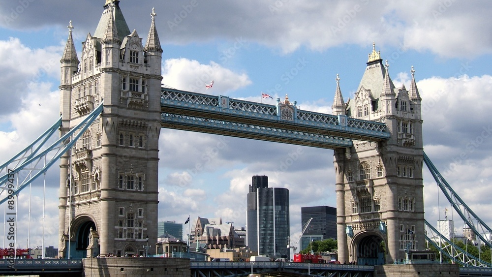 Symbole de Londres : Tower Bridge