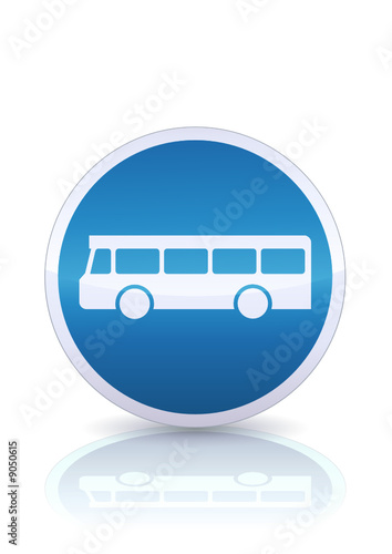 Voie réservée aux bus (reflet métal)