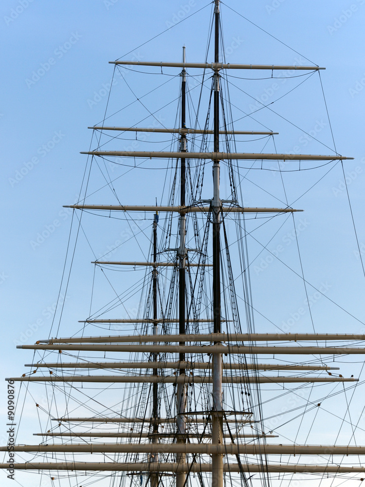 Masten eines historischen Segelschiffes
