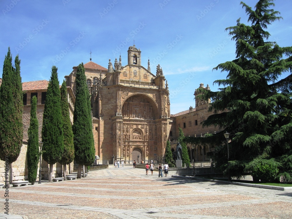 Salamanca, Iglesia