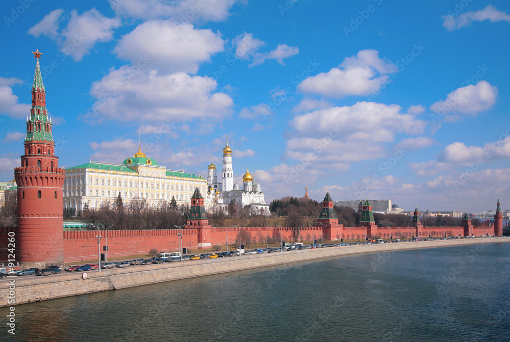 panorama of Kremlin embankment