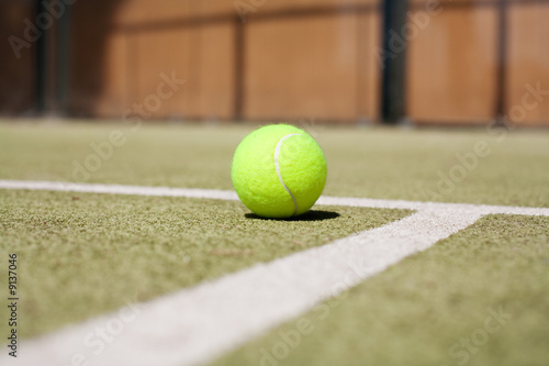 tennis ball © oksanaguseva