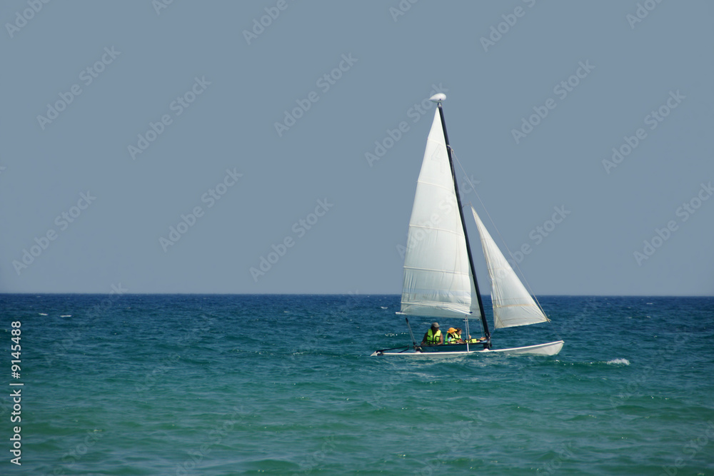 Naklejka premium Segelboot Mittelmeer