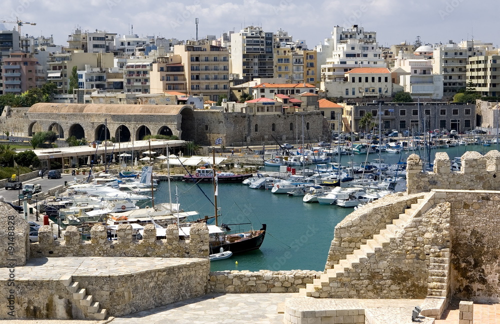 Fototapeta premium Greece Crete metropolis Heraclion panorama