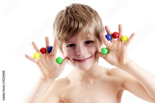 Mit den Fingern