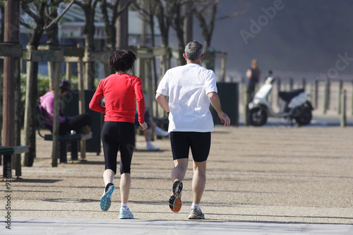 couple en train de courir