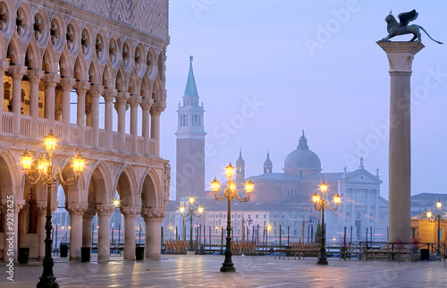 Makusplatz Venedig Morgenstimmung © Blickfang