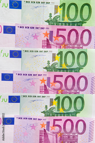 Hundred and five hundred bills of euros in horizontal