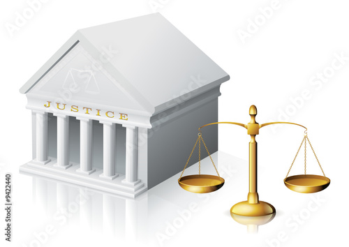 Palais de justice et sa balance (reflet)
