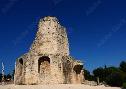 tour de magne photo