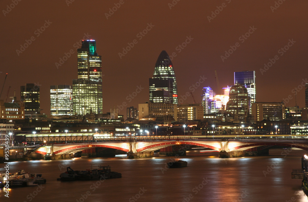 Obraz premium London City skyline at night