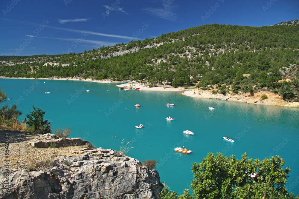 Obraz premium Lake Holy Cross