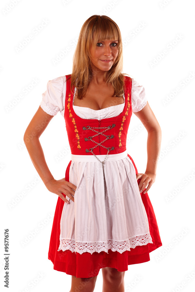 sexy Blondine im Dirndl