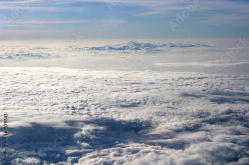 Über den Wolken