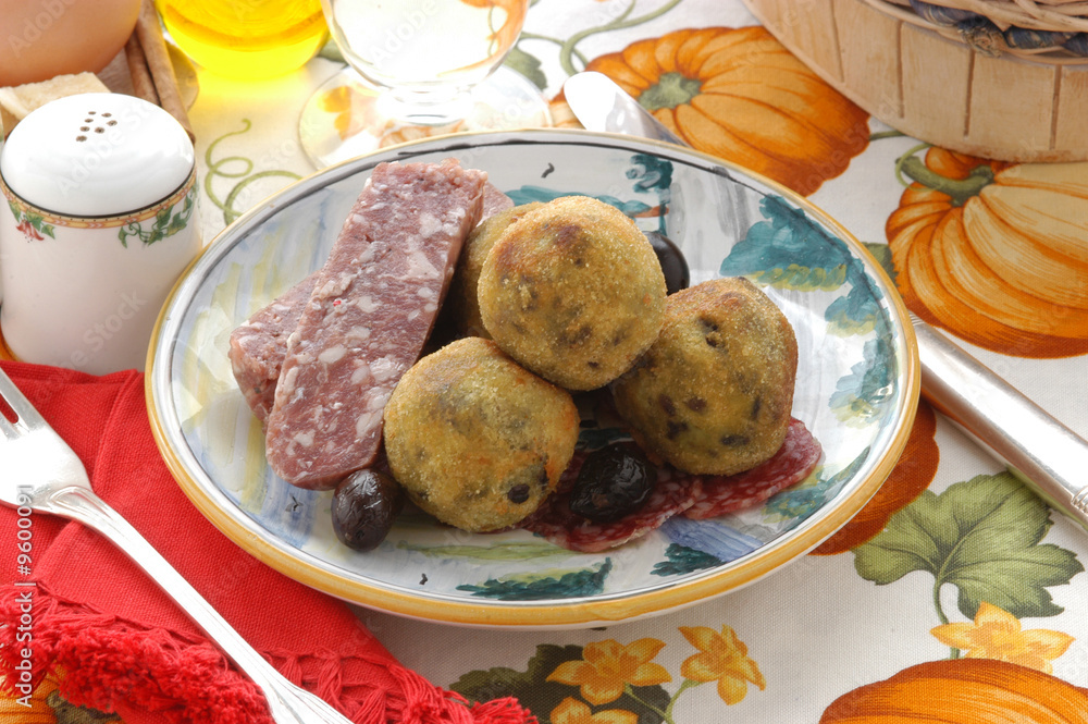 Crocchette alle salamelle - Antipasti Emilia Romagna Crocchette alle salamelle - Antipasti Emilia Romagna