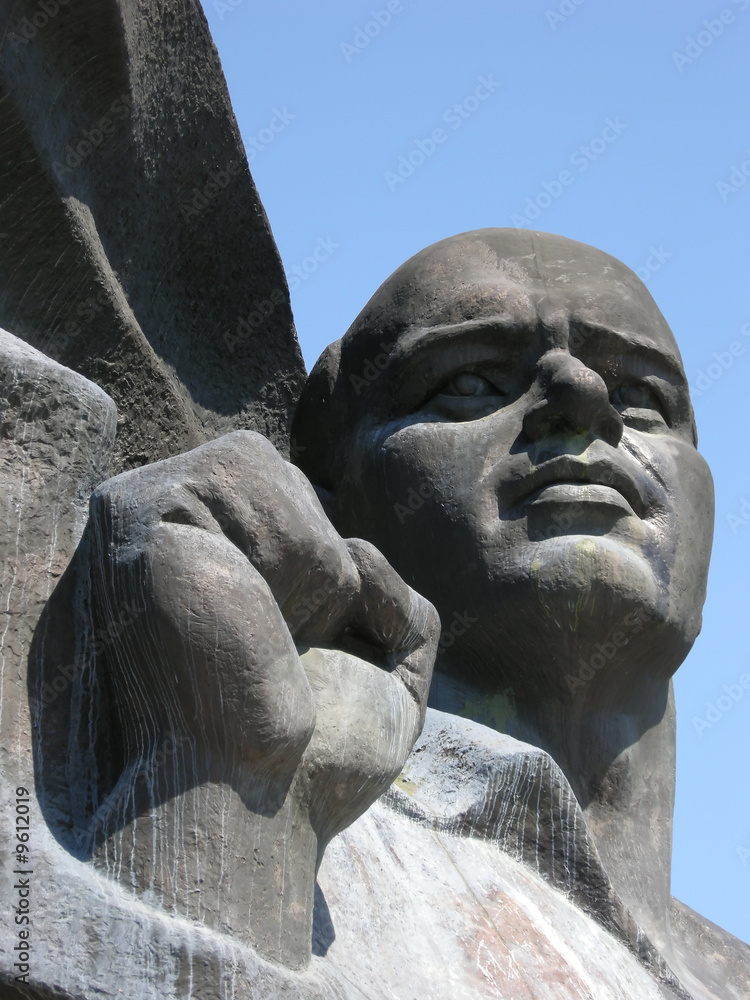 Fototapeta premium Berlin, Thälmann-Denkmal