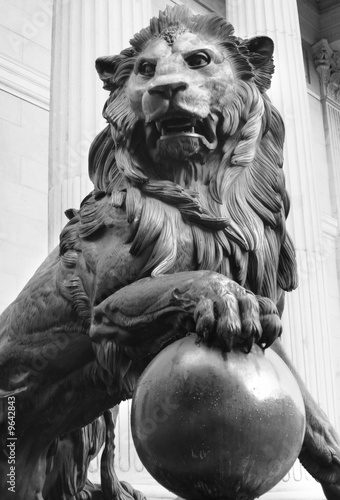 Fotografie Lion king - bronze statue of a lion