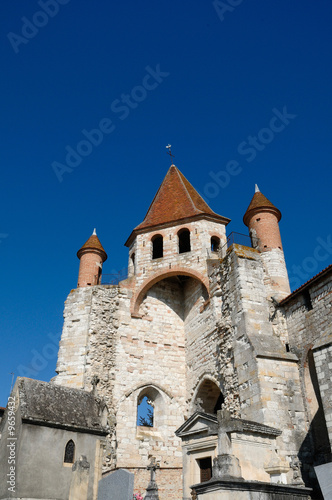 église saint pierre à auvillar