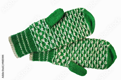 The bicoloured woolen mittens connected on spokes