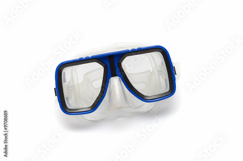 Blue diving mask on white background © Georgiy Pashin