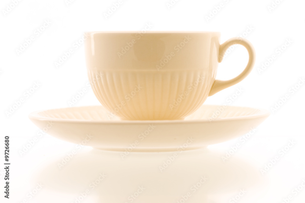 Coffee cup on white reflecting background Coffee cup on white reflecting background