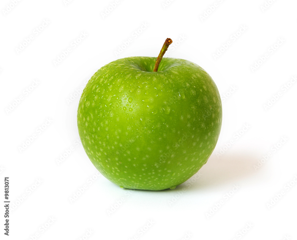 Green apple isolated on a white background Green apple isolated on a white background