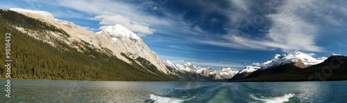Panoramic vista of Maligne Lake in Jasper NP, Alberta, Canada