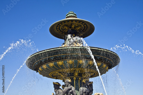 Fontaine place de la Concorde - Paris