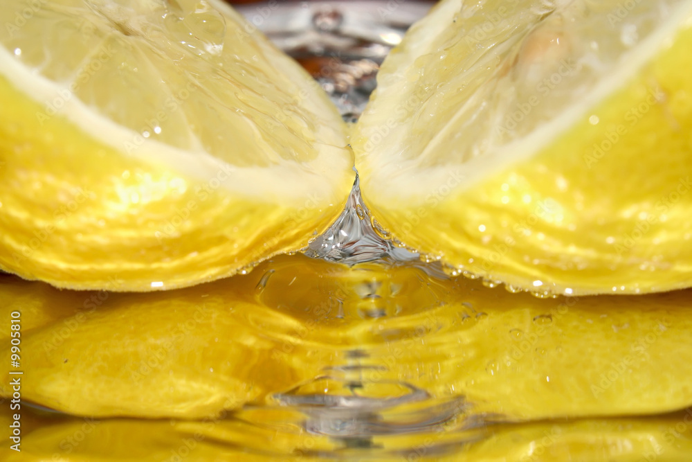 Fresh lemons in water Fresh lemons in water