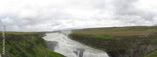 chute d eau islandaise