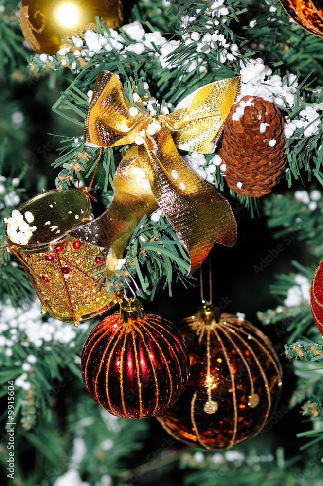 Fototapeta premium Christmas tree with shiny decoration