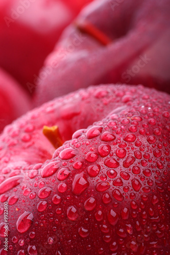 Red apple