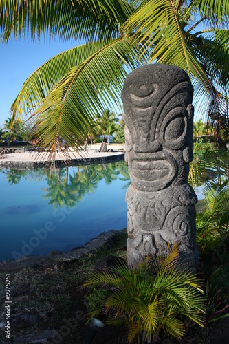 Tiki photo
