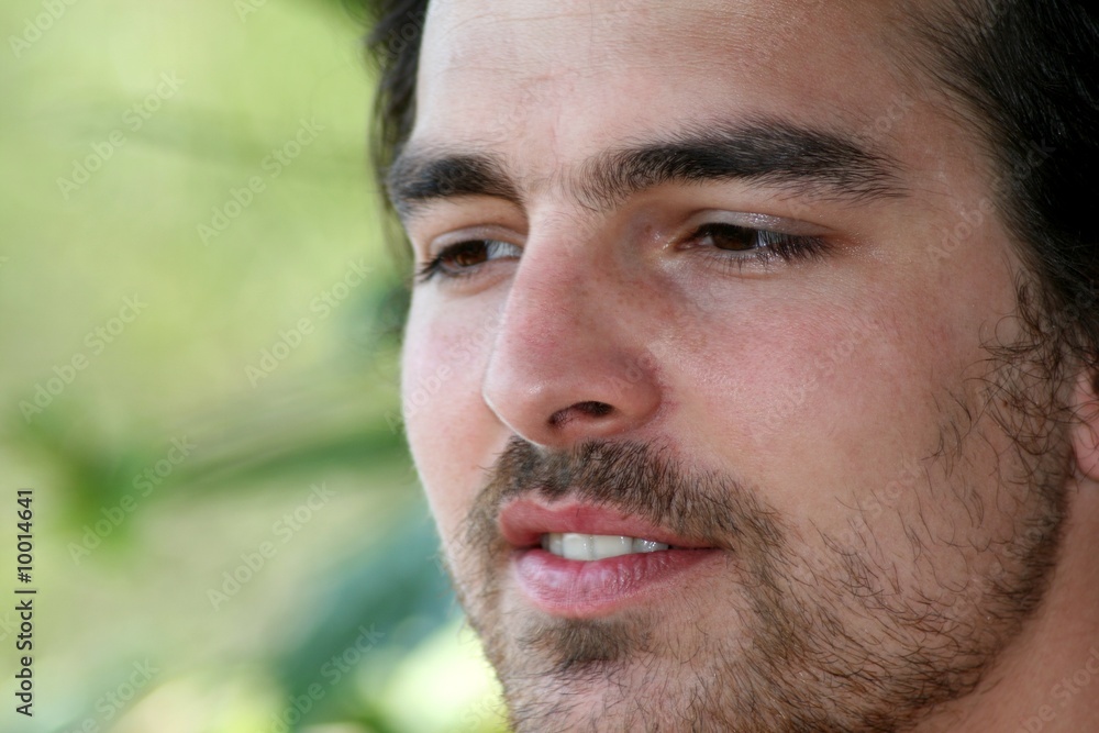 Obraz premium junger schoener mann