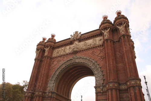 Triumphal arch (Arc de Triomf) in Barcelona, Spain © liorp200