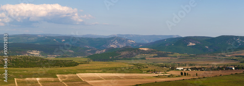 Fototapeta Naklejka Na Ścianę i Meble -  Panorama of Crimean mountains in vicinities of Sevastopol