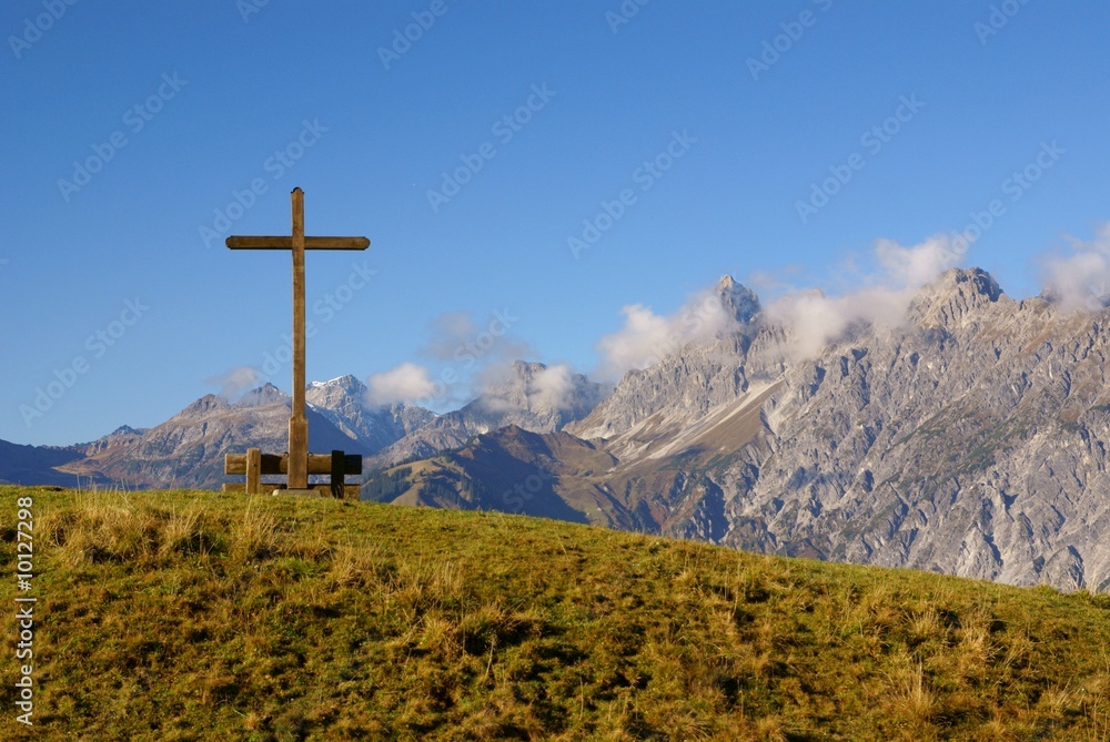 Kreuz in den Bergen