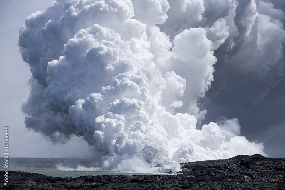 Fototapete mit Lava trifft auf Pazifik Hawaii #10153444