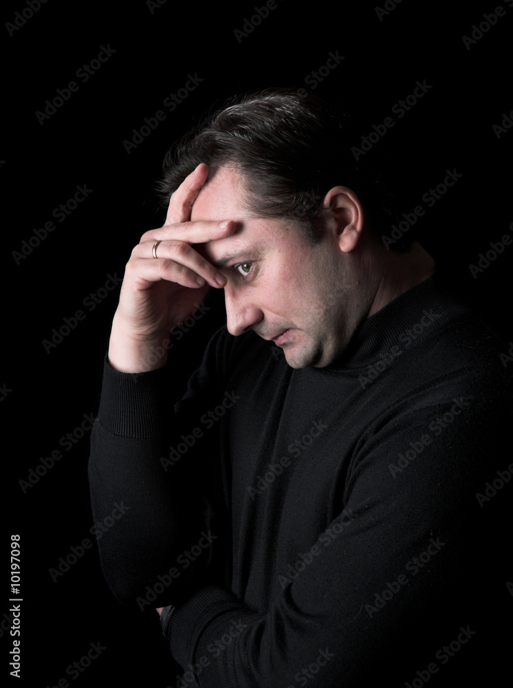 The person thinks. ïîòðåò on a black background The person thinks. ïîòðåò on a black background
