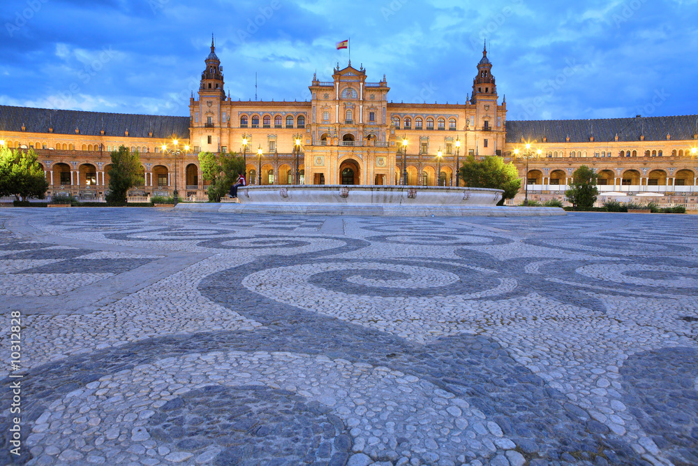 Fototapeta premium Plaza De Espana at night, Seville