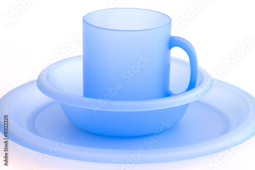 Children's beach picnic cup, bowl and plate