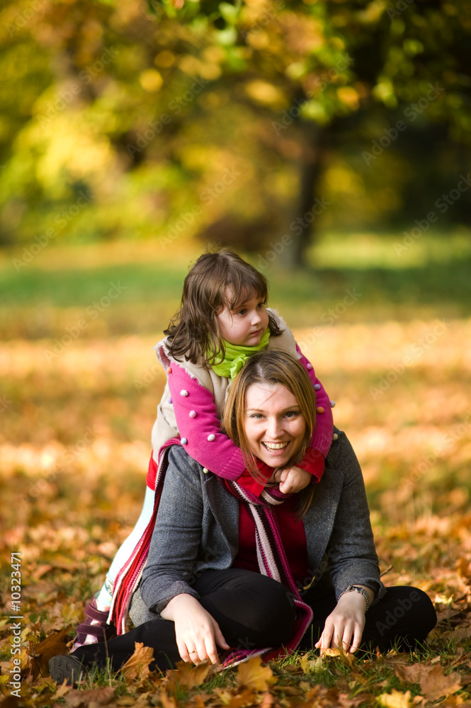 Fototapeta premium Happy family in park