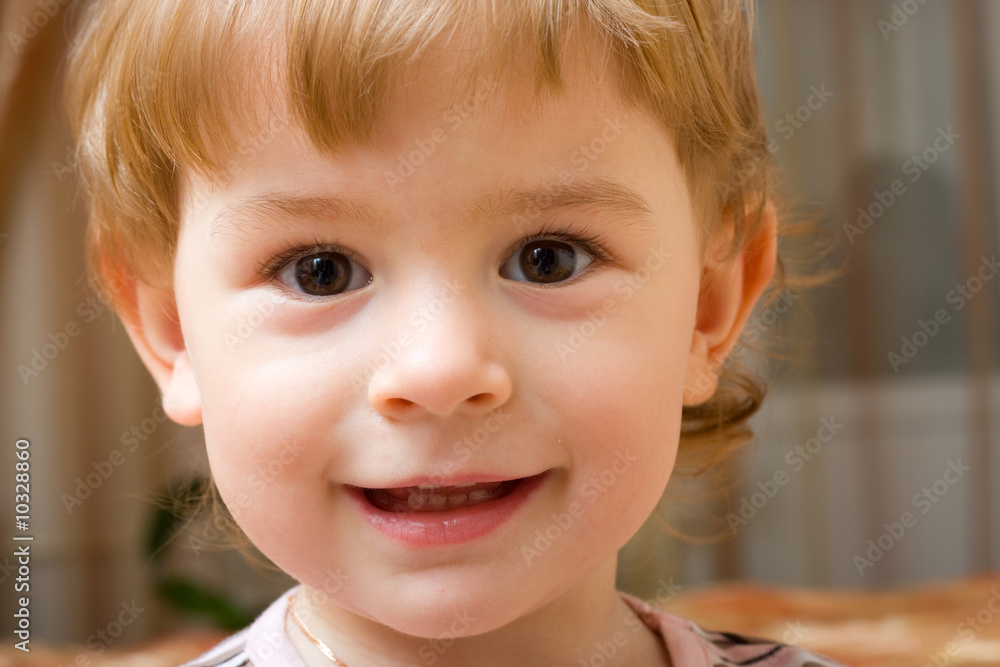 Pretty young girl looking to the camera