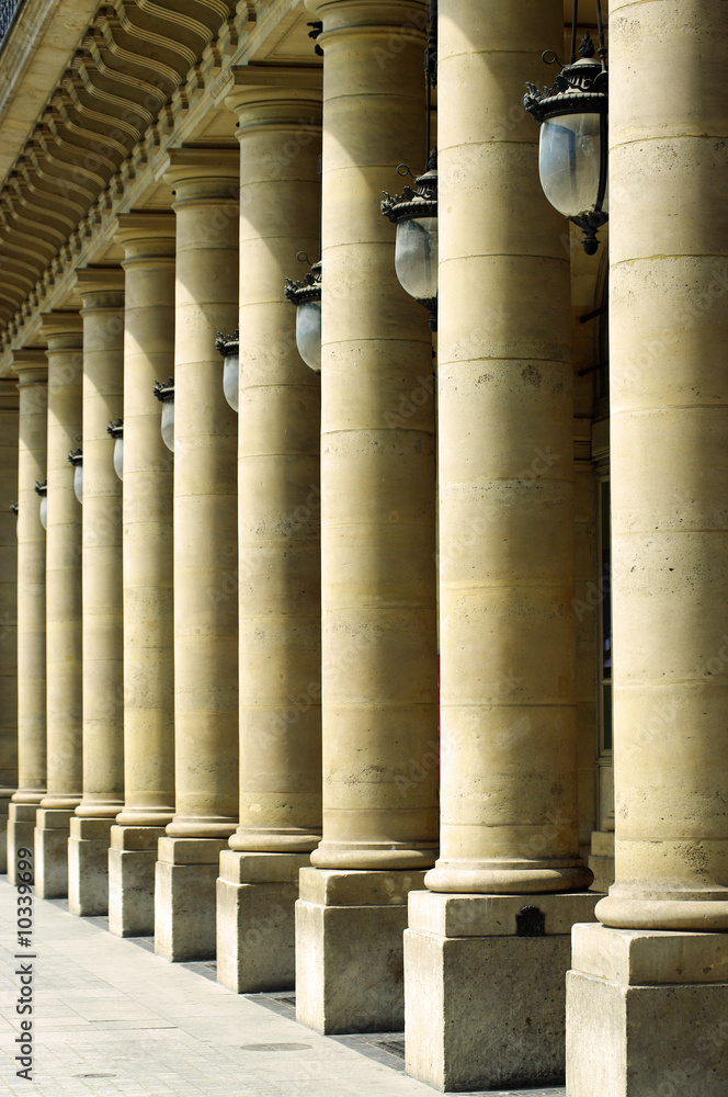 paris arcades et colonnes