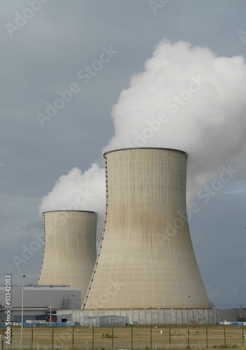Centrale nucleaire a Civaux, France