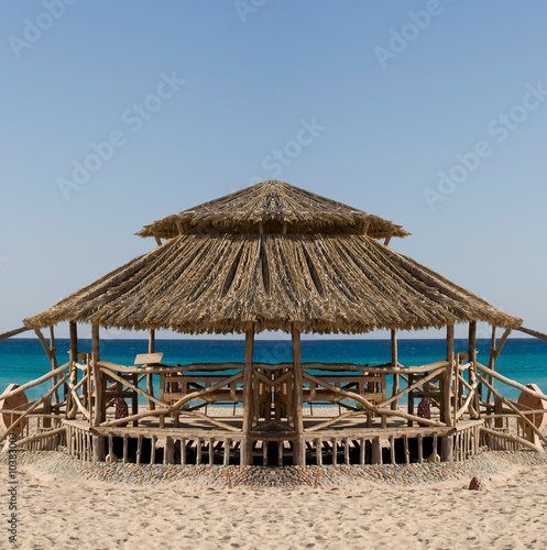 Fototapeta Naklejka Na Ścianę i Meble -  Tropical african beach hut with lovely view of the Red Sea