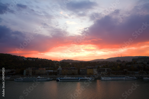 Colorful dusk in the Budapest over blue sky © Alex Garaev