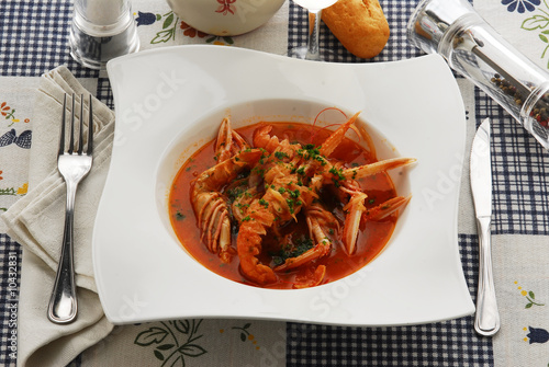Fotografia Busara di scampi - Secondi di pesce Ricetta istriana